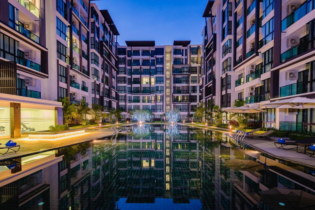 Wyndham Royal Lee Phuket Hotel Nai Yang Beach Exterior foto