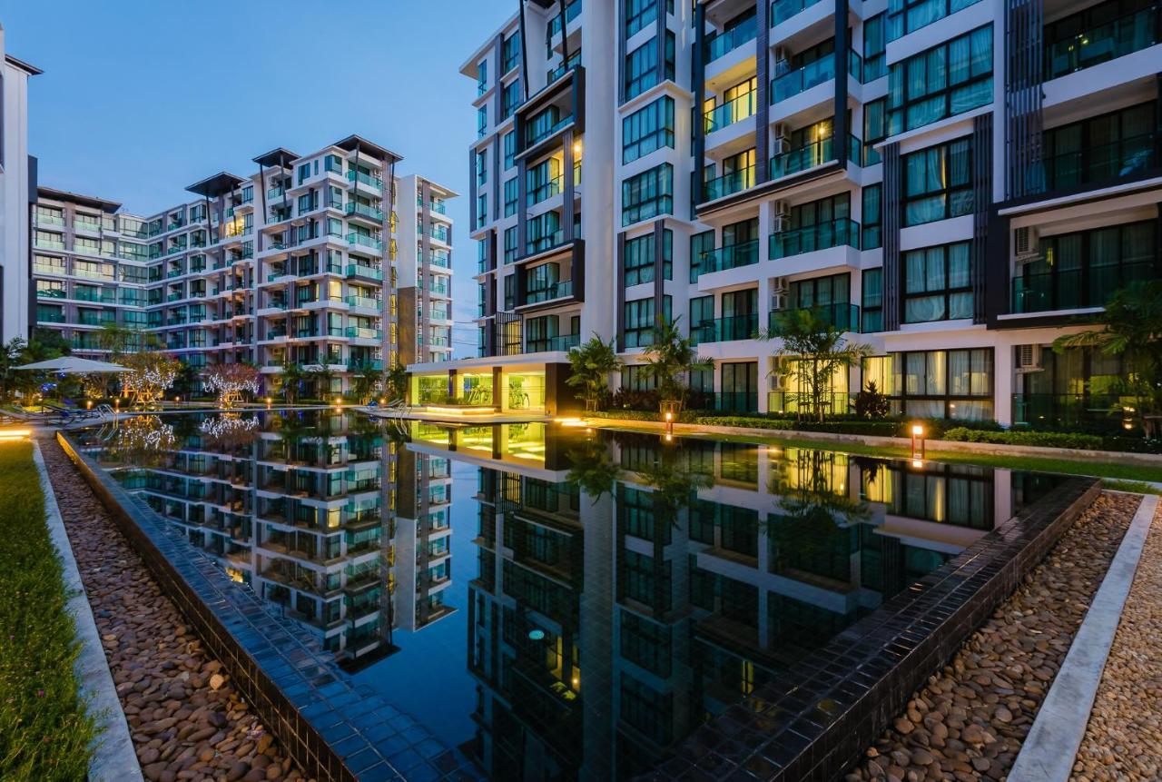 Wyndham Royal Lee Phuket Hotel Nai Yang Beach Exterior foto
