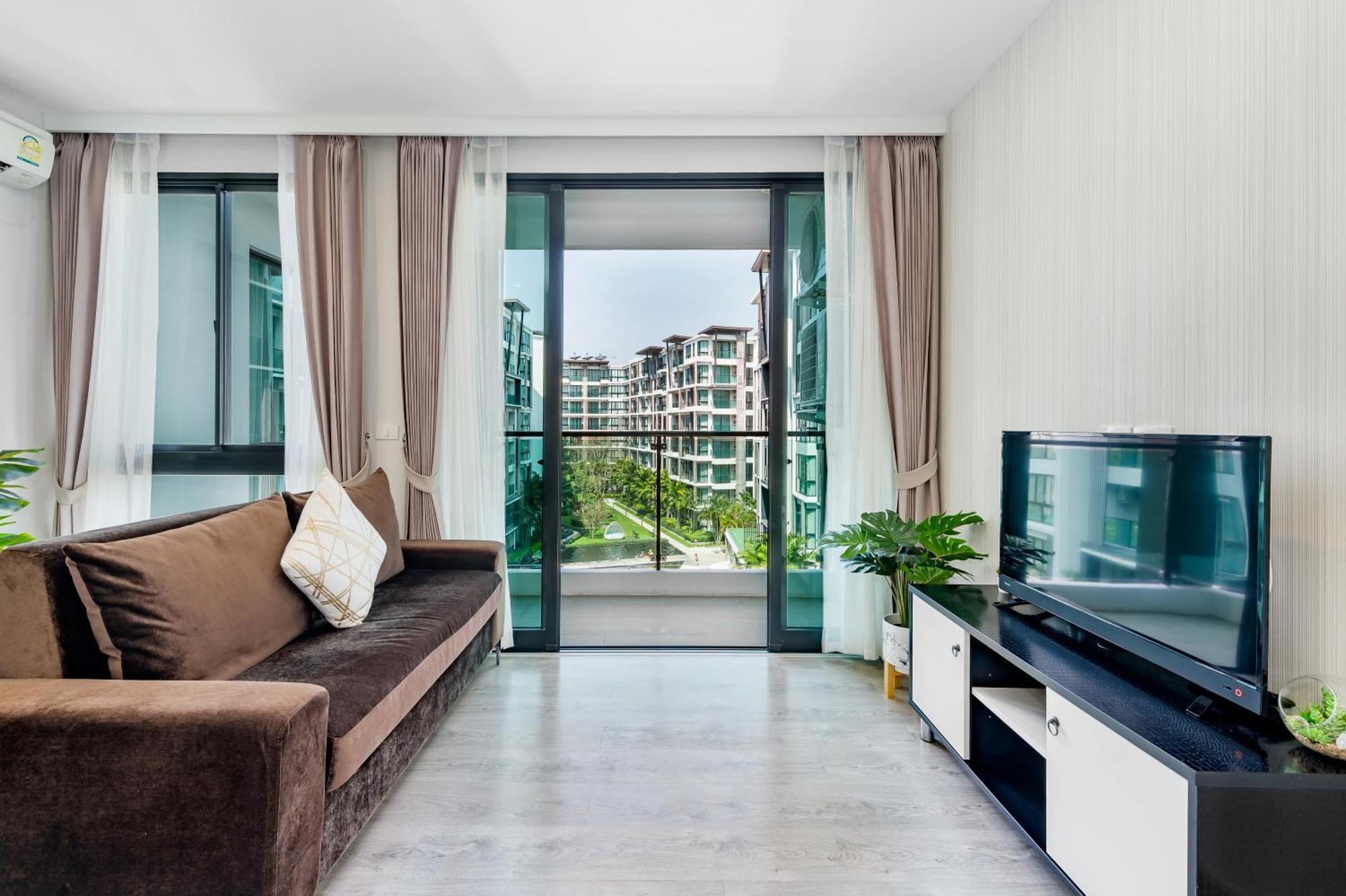Wyndham Royal Lee Phuket Hotel Nai Yang Beach Exterior foto