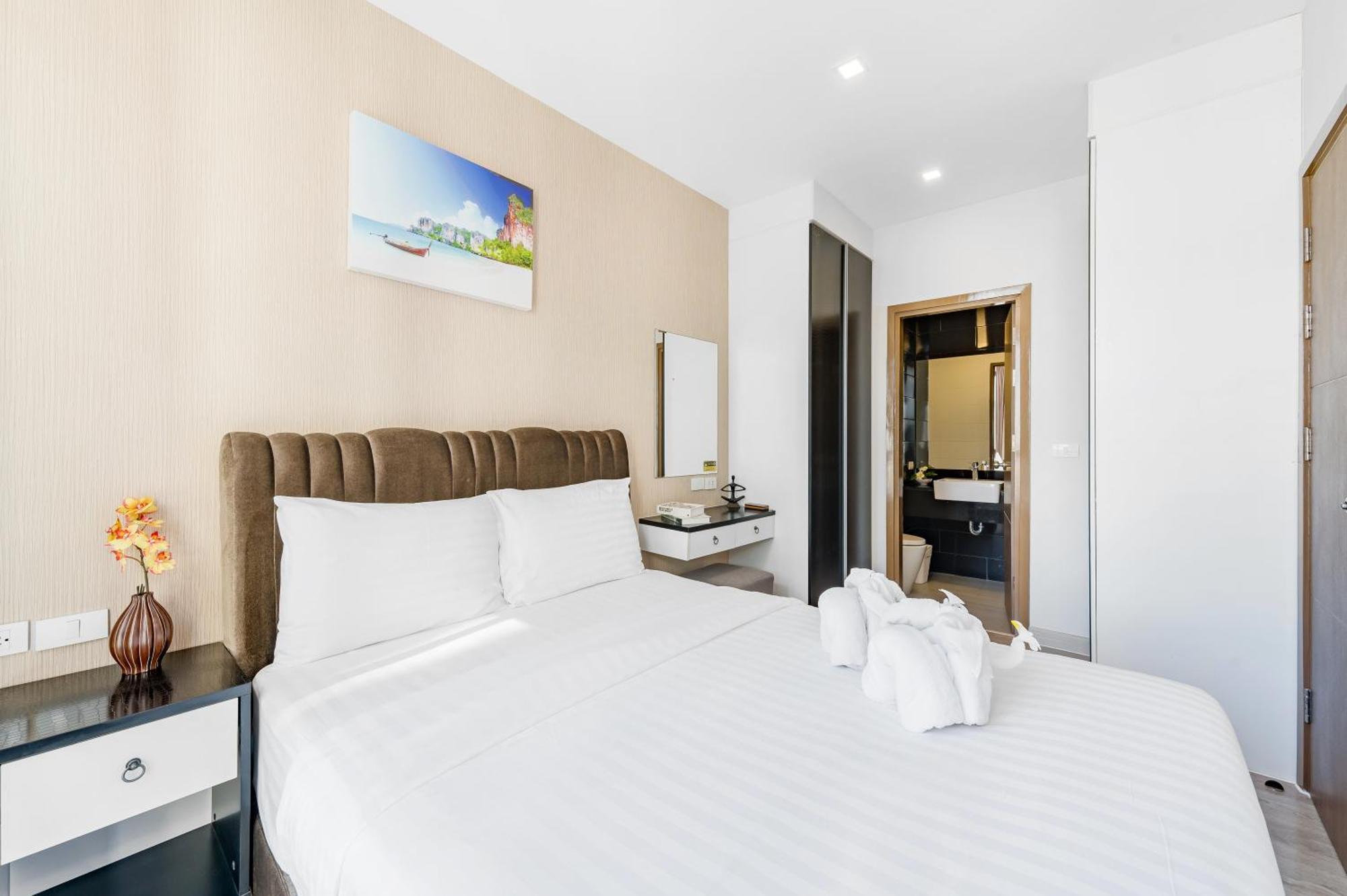 Wyndham Royal Lee Phuket Hotel Nai Yang Beach Exterior foto