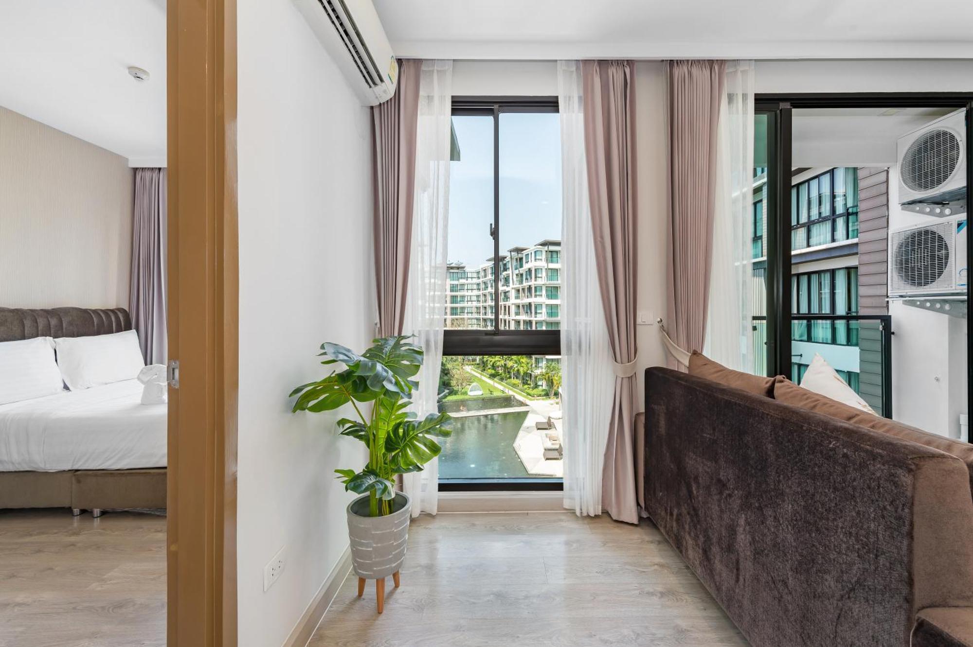 Wyndham Royal Lee Phuket Hotel Nai Yang Beach Exterior foto