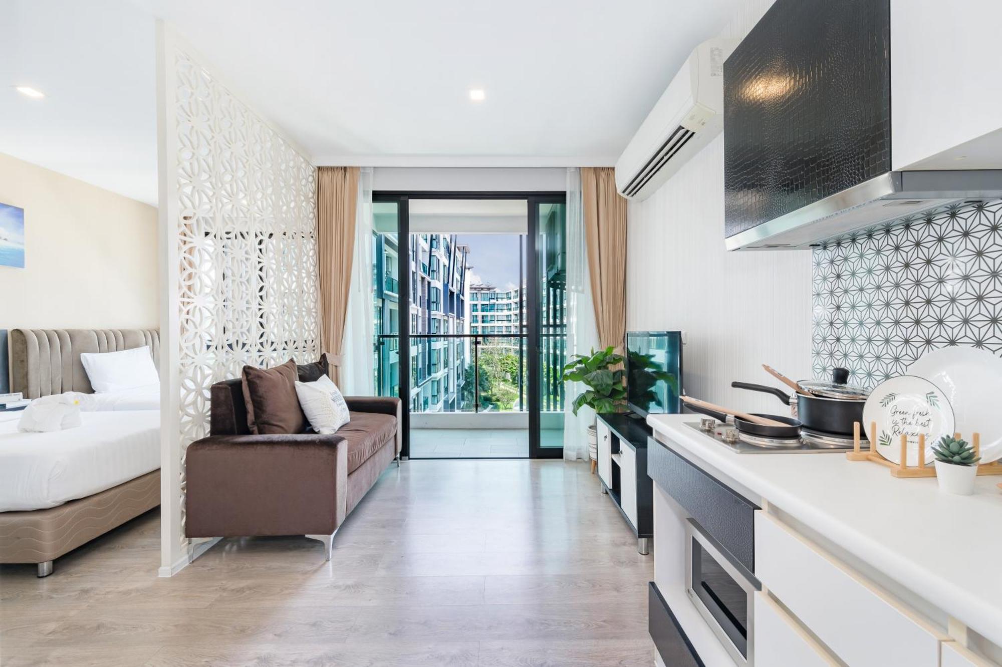 Wyndham Royal Lee Phuket Hotel Nai Yang Beach Exterior foto